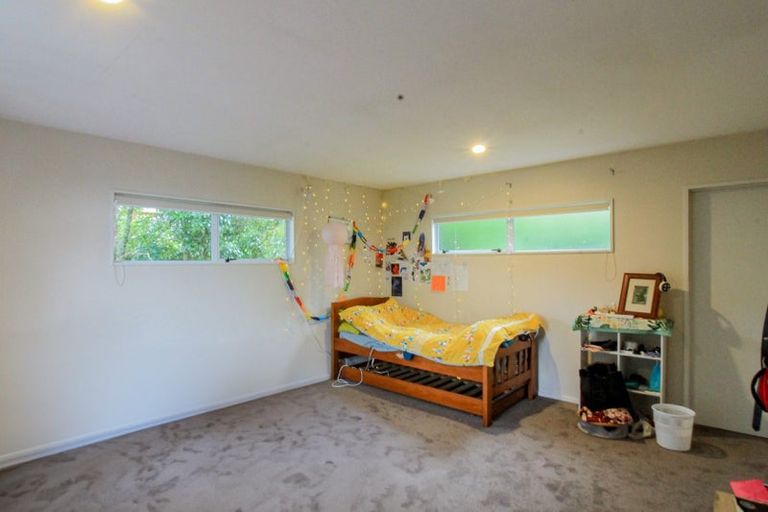 Photo of property in 10 Nepal Place, Khandallah, Wellington, 6035