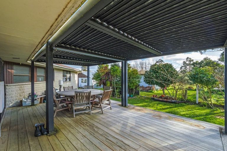Photo of property in 73 Fergusson Street, Woodville, 4920