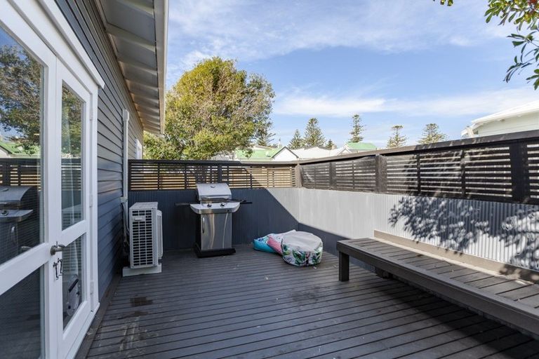 Photo of property in 183 Wellesley Road, Napier South, Napier, 4110