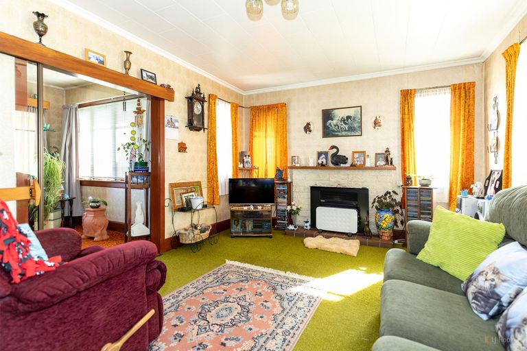 Photo of property in 26 Rhodes Street, Waimate, 7924