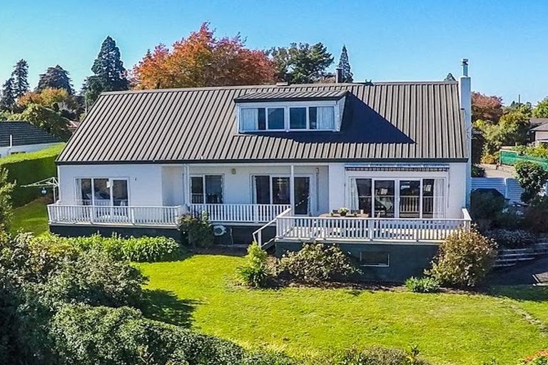 Photo of property in 4 Kauri Grove, Lansdowne, Masterton, 5810