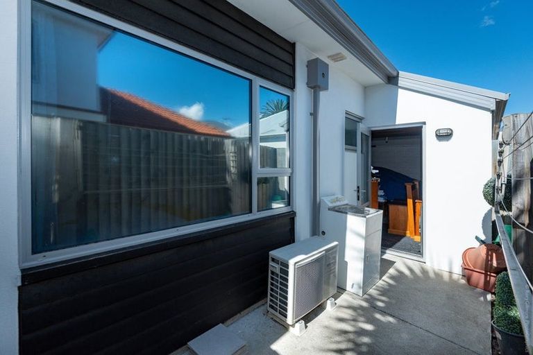 Photo of property in 35 Boon Street, Sydenham, Christchurch, 8023