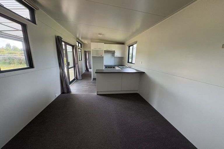 Photo of property in 300 Kingseat Road, Kingseat, Pukekohe, 2679