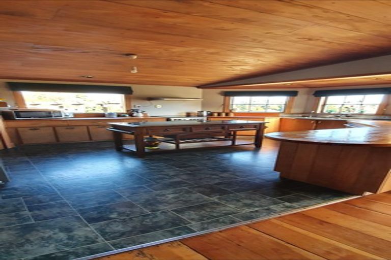 Photo of property in 27 George Street, Eltham, 4322