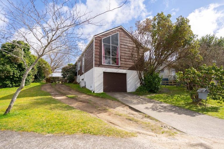 Photo of property in 19 Tawavale Street, Pukehangi, Rotorua, 3015