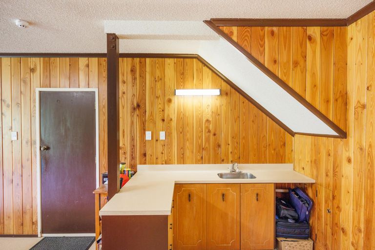 Photo of property in 10 Epsom Road, Hokowhitu, Palmerston North, 4410