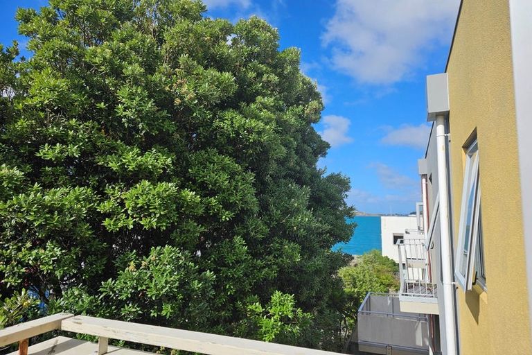 Photo of property in Marrakech Cafe, 29/305 Evans Bay Parade, Hataitai, Wellington, 6021