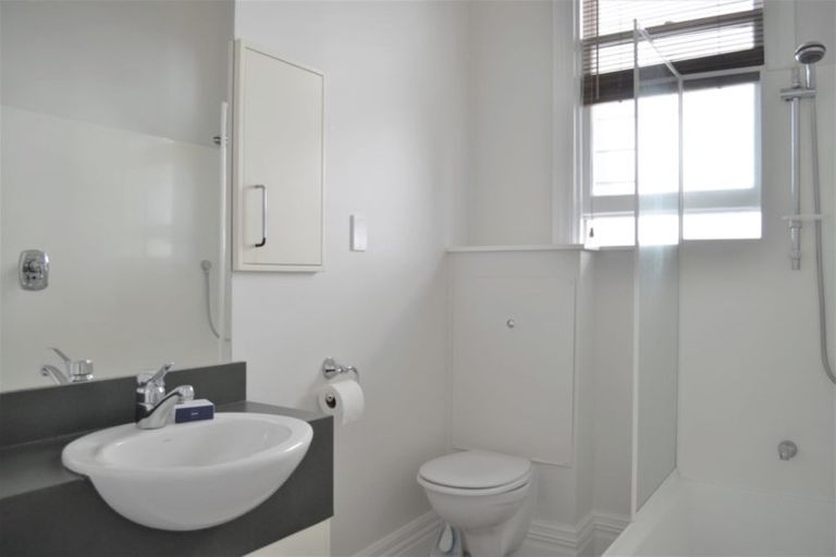 Photo of property in 6/246 The Terrace, Wellington Central, Wellington, 6011