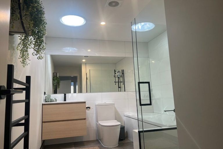 Photo of property in 99 Jack Hanley Drive, Jacks Point, Queenstown, 9371