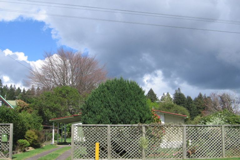 Photo of property in 8 Lynbert Road, Lynmore, Rotorua, 3010