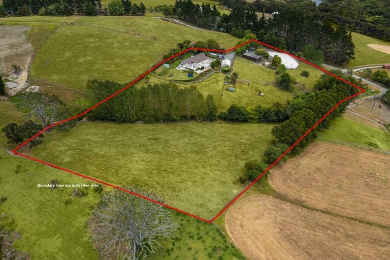 Photo of property in 428b Blackbridge Road, Dairy Flat, Albany, 0794