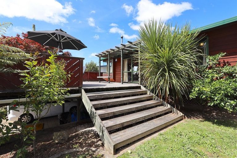 Photo of property in 13 Larcy Road, Lynmore, Rotorua, 3010