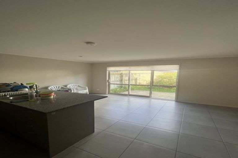 Photo of property in 3 Akeake Lane, Manurewa, Auckland, 2102