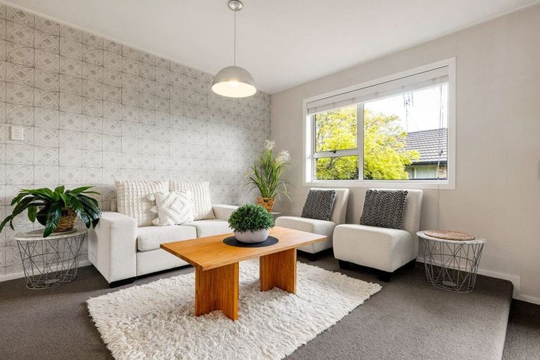 Photo of property in 17 Buckland Place, Cambridge, 3434