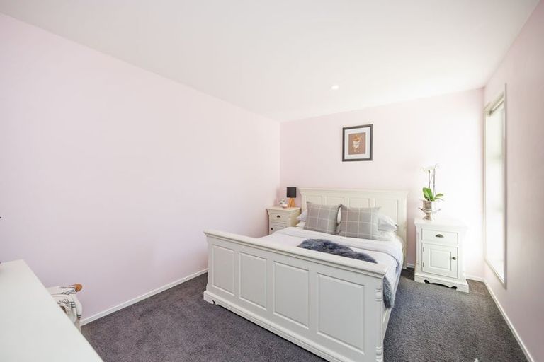 Photo of property in 849a Makerua Road, Tokomaru, Palmerston North, 4474