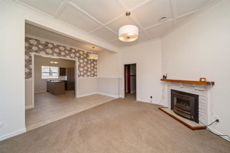 Photo of property in 20 Caledonia Street, Hawera, 4610