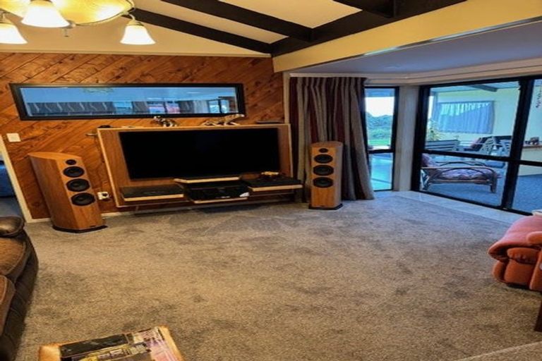 Photo of property in 8336 State Highway 35, Whanarua Bay, Opotiki, 3199