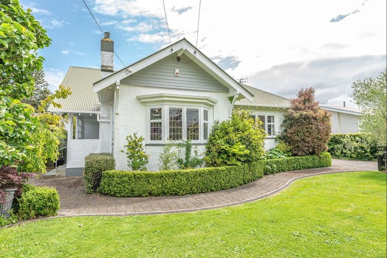 Photo of property in 39 Brassey Road, Saint Johns Hill, Whanganui, 4500