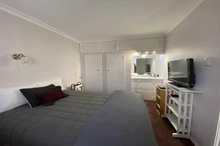 Photo of property in 1/29 Waikawa Road, Picton, 7220