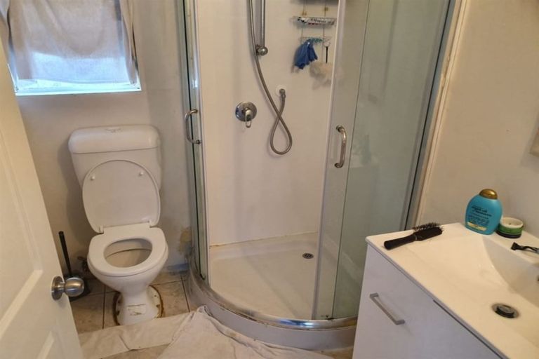 Photo of property in 33 Collett Road, Otara, Auckland, 2023