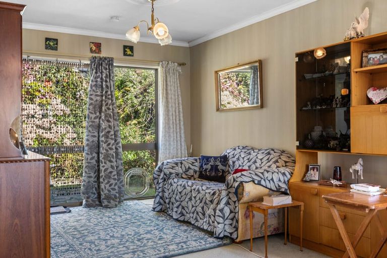 Photo of property in 18a Esmeralda Street, Welcome Bay, Tauranga, 3112