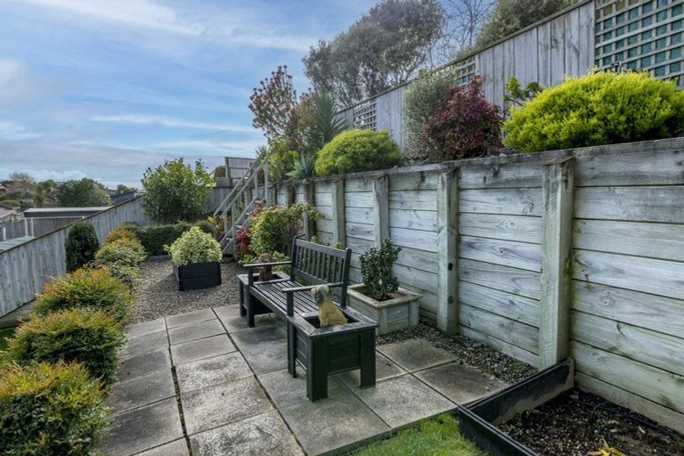Photo of property in 15 Datum Way, Paraparaumu, 5032