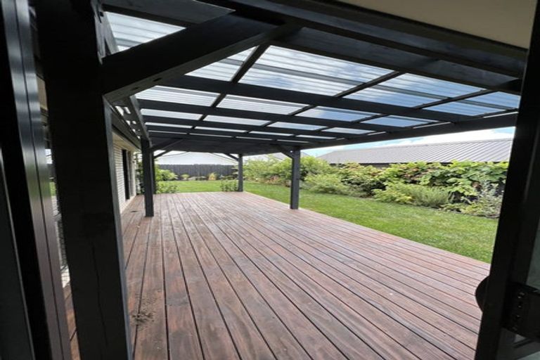 Photo of property in 55 Te Paea Avenue, Paerata, 2124