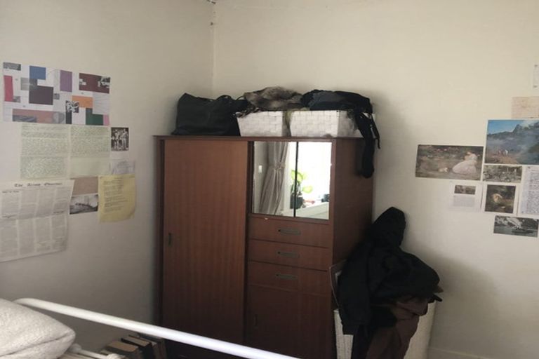 Photo of property in 135 Wallace Street, Mount Cook, Wellington, 6021