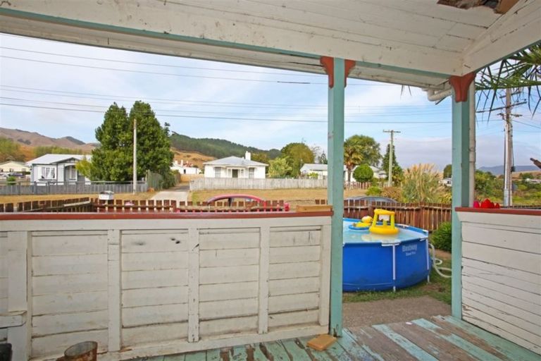Photo of property in 2 Ainslie Road, Paeroa, 3600