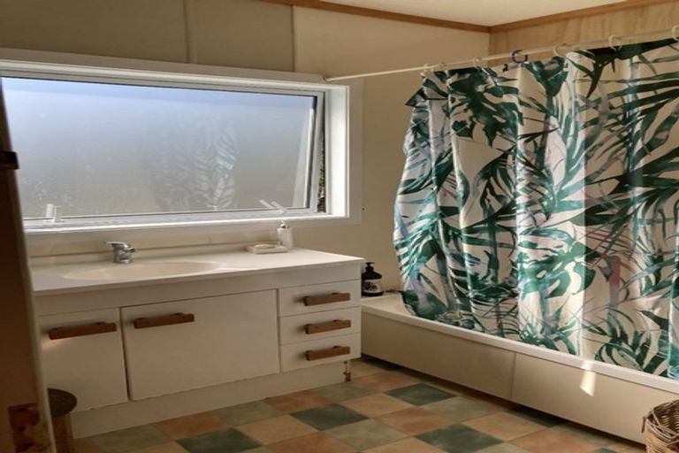 Photo of property in 26 Goddard Road, Tasman, Upper Moutere, 7173