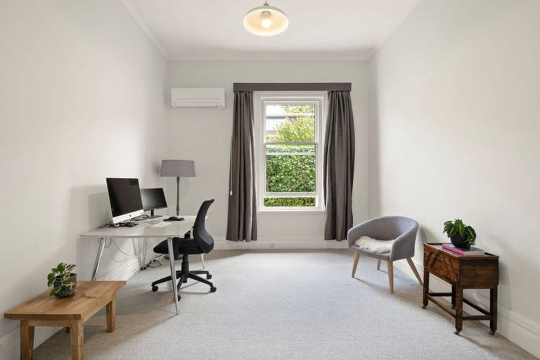 Photo of property in 77 Bedford Street, Saint Clair, Dunedin, 9012