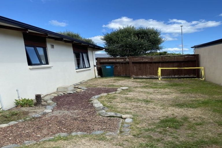 Photo of property in 5 Central Park, Paraparaumu Beach, Paraparaumu, 5032