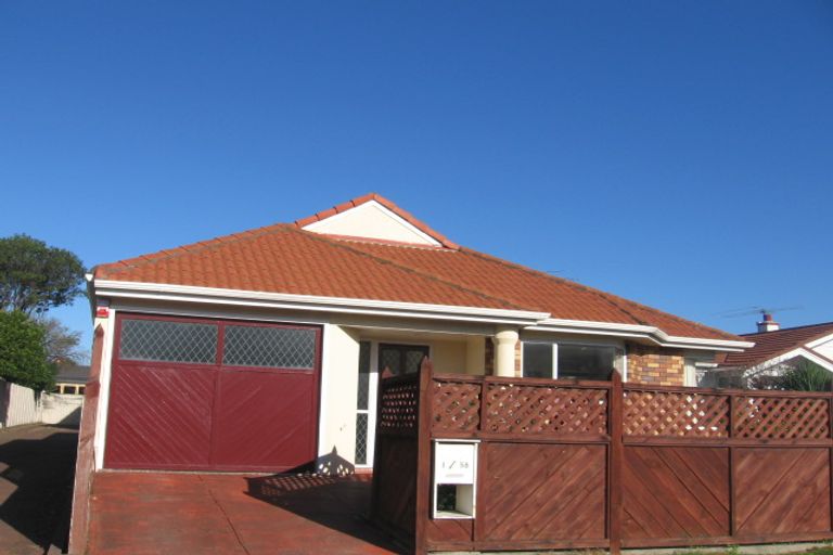 Photo of property in 1/38 Kings Crescent, Hutt Central, Lower Hutt, 5010