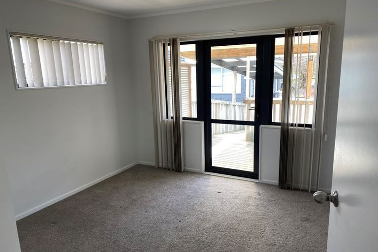 Photo of property in 395 Main Road, Huapai, Kumeu, 0810