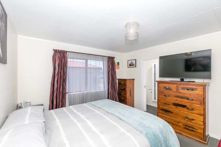 Photo of property in 7 Myrlene Place, Nawton, Hamilton, 3200