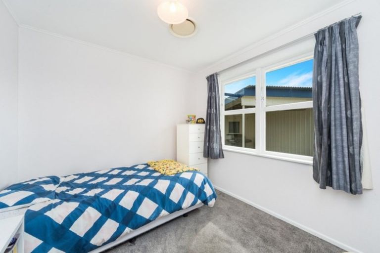 Photo of property in 37 Garden Heights Avenue, Glenview, Hamilton, 3206