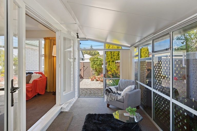 Photo of property in 14 Coniston Avenue, Ilam, Christchurch, 8041