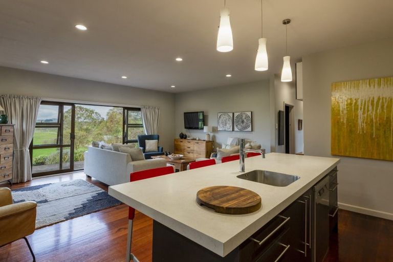 Photo of property in 101 Racecourse Road, Waipawa, Otane, 4277