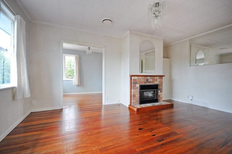 Photo of property in 3 Wood Avenue, Howick, Auckland, 2014