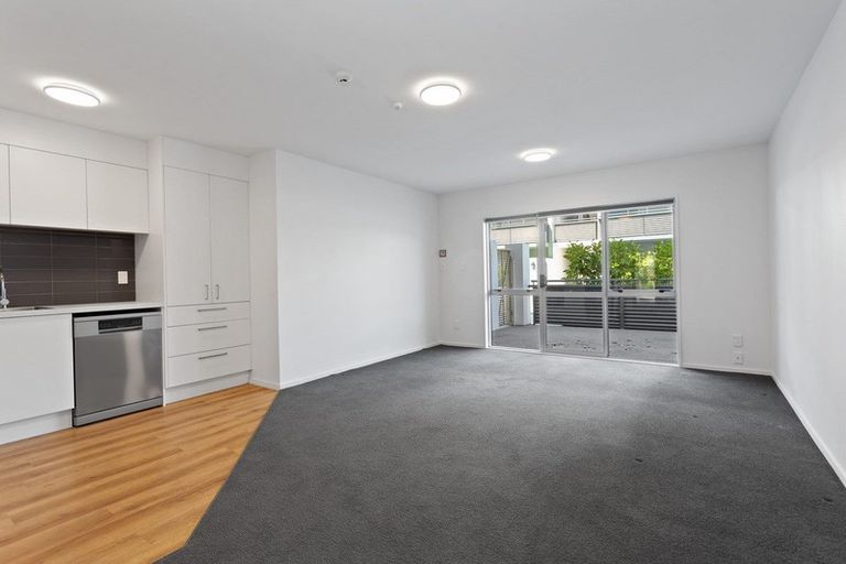 Photo of property in Amuri Park Apartments, 19/280 Bealey Avenue, Christchurch Central, Christchurch, 8013