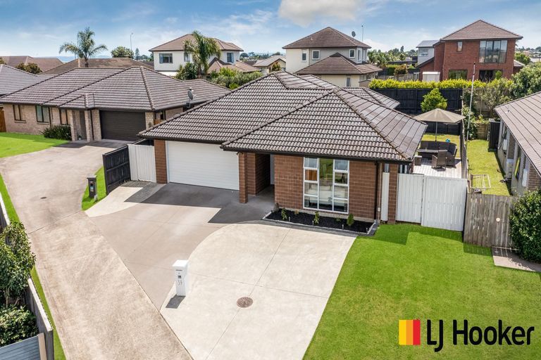 Photo of property in 39 Sunningdale Street, Wattle Downs, Auckland, 2103