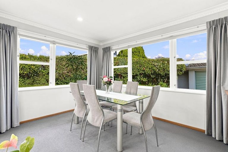 Photo of property in 5 Eaton Crescent, Otamatea, Whanganui, 4500