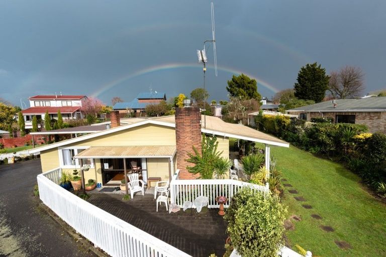 Photo of property in 17 Clark Place, Hillcrest, Hamilton, 3216