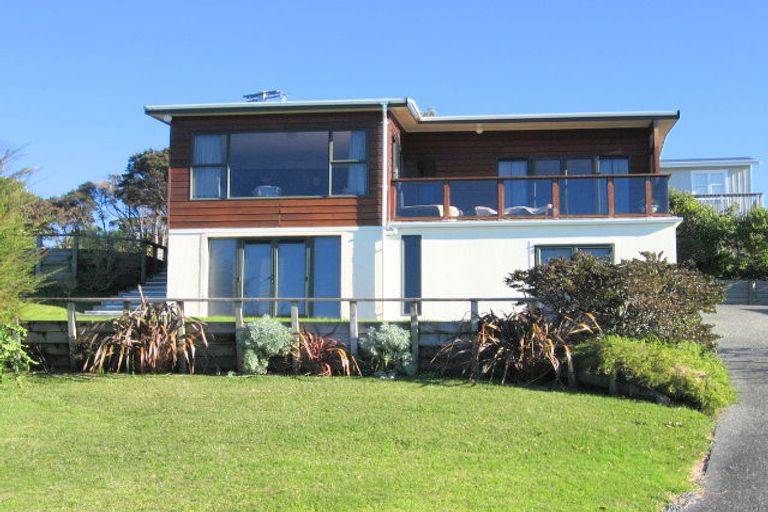 Photo of property in 1 Gordon Craig Place, Algies Bay, Warkworth, 0920