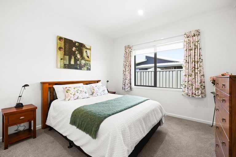 Photo of property in 18 Brookvale Mews, Havelock North, 4130