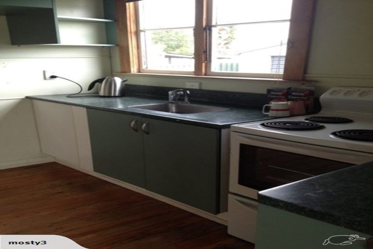 Photo of property in 1 Makomako Street, Frankton, Hamilton, 3204