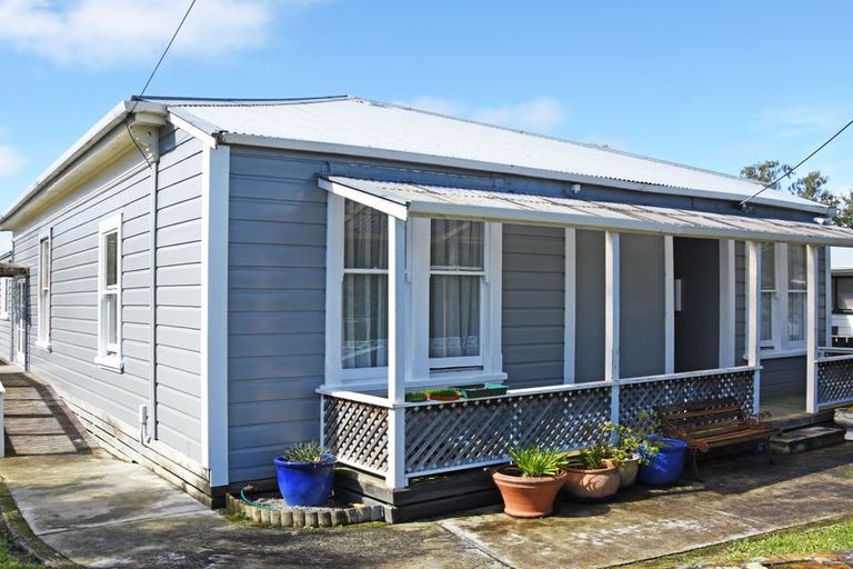 Photo of property in 52 Raglan Street, Lansdowne, Masterton, 5810