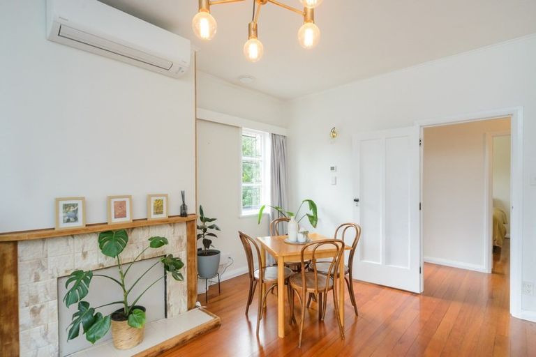 Photo of property in 90 Savage Crescent, West End, Palmerston North, 4412