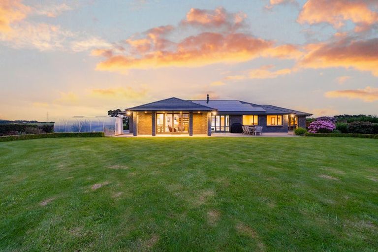 Photo of property in 115 Mill Road South, Seaward Bush, Invercargill, 9871