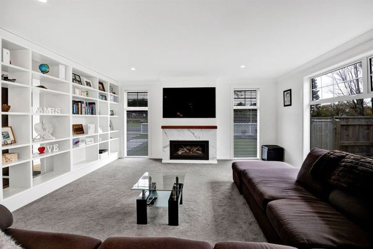 Photo of property in 53 Maire Street, Inglewood, 4330